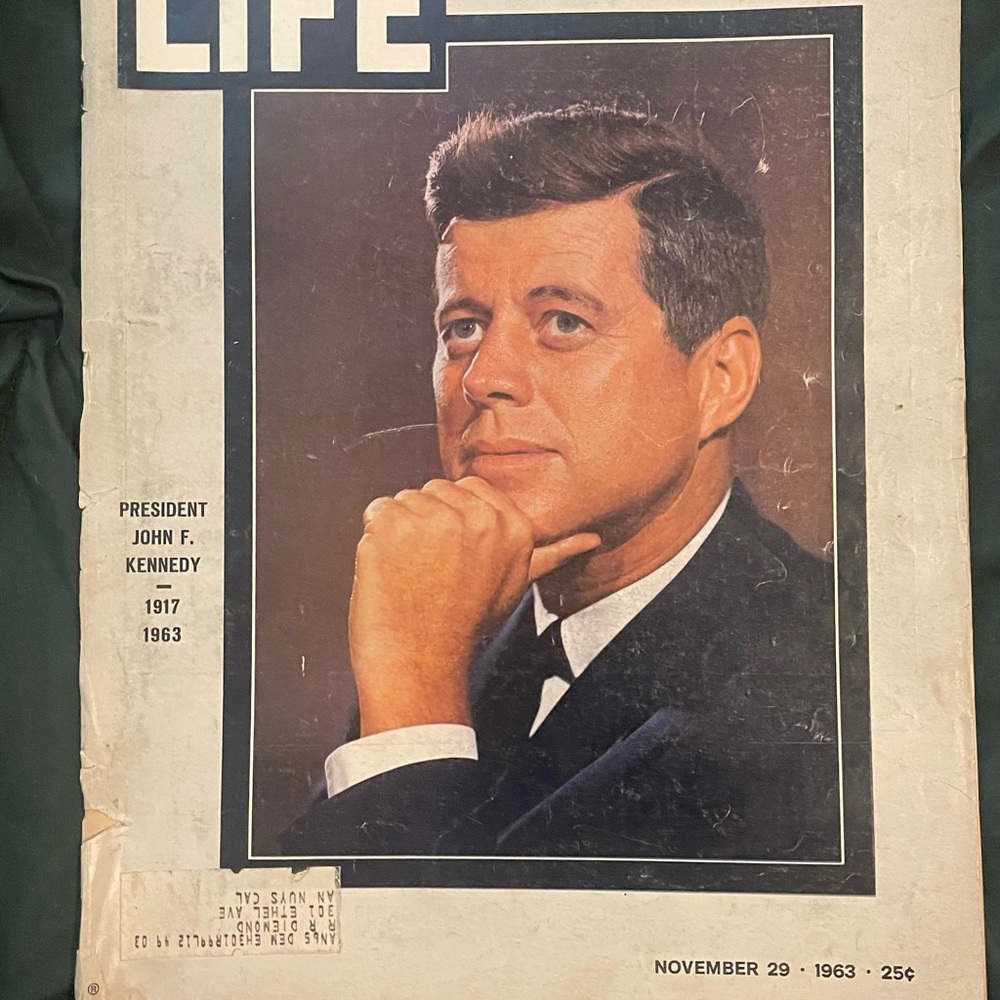 Vintage LIFE Magazine - John F. Kennedy Cover